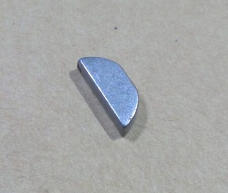 KEY, WOODRUFF 5/32 X 5/8 (SAE #6)