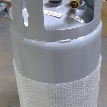 PROPANE TANK 33LB. VERT. LIQ. WD.
