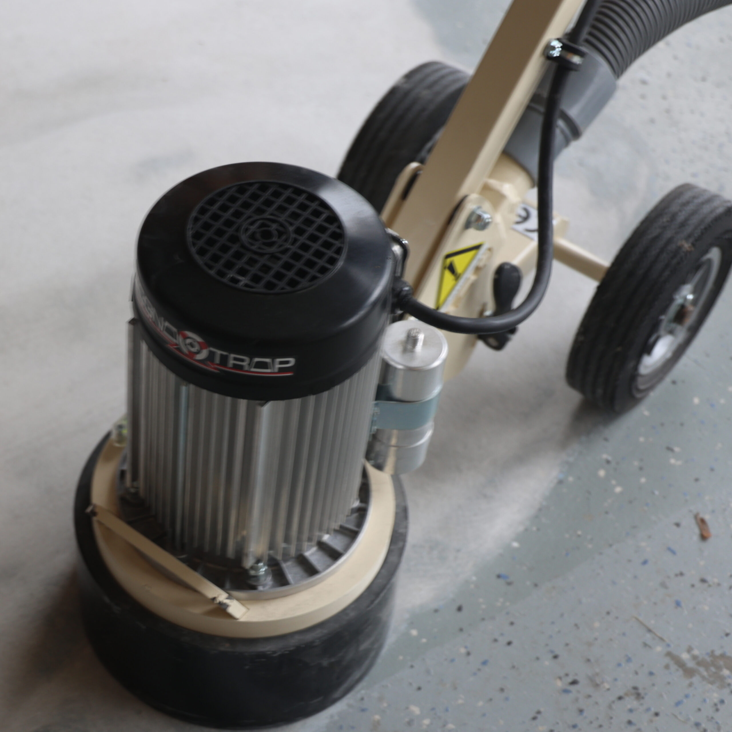 Magna-Trap® Turbo-Lite Grinder | The EDCO Company Store