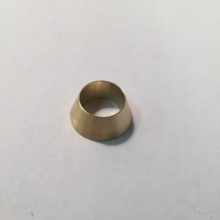 SLEEVE, BRASS 1/2" TAPERED